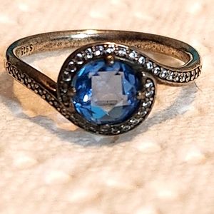 925 Pandora Blue CZ Halo Ring, size 9.  Sterling silver.